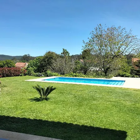 Vacacional As Acenas Holiday home *